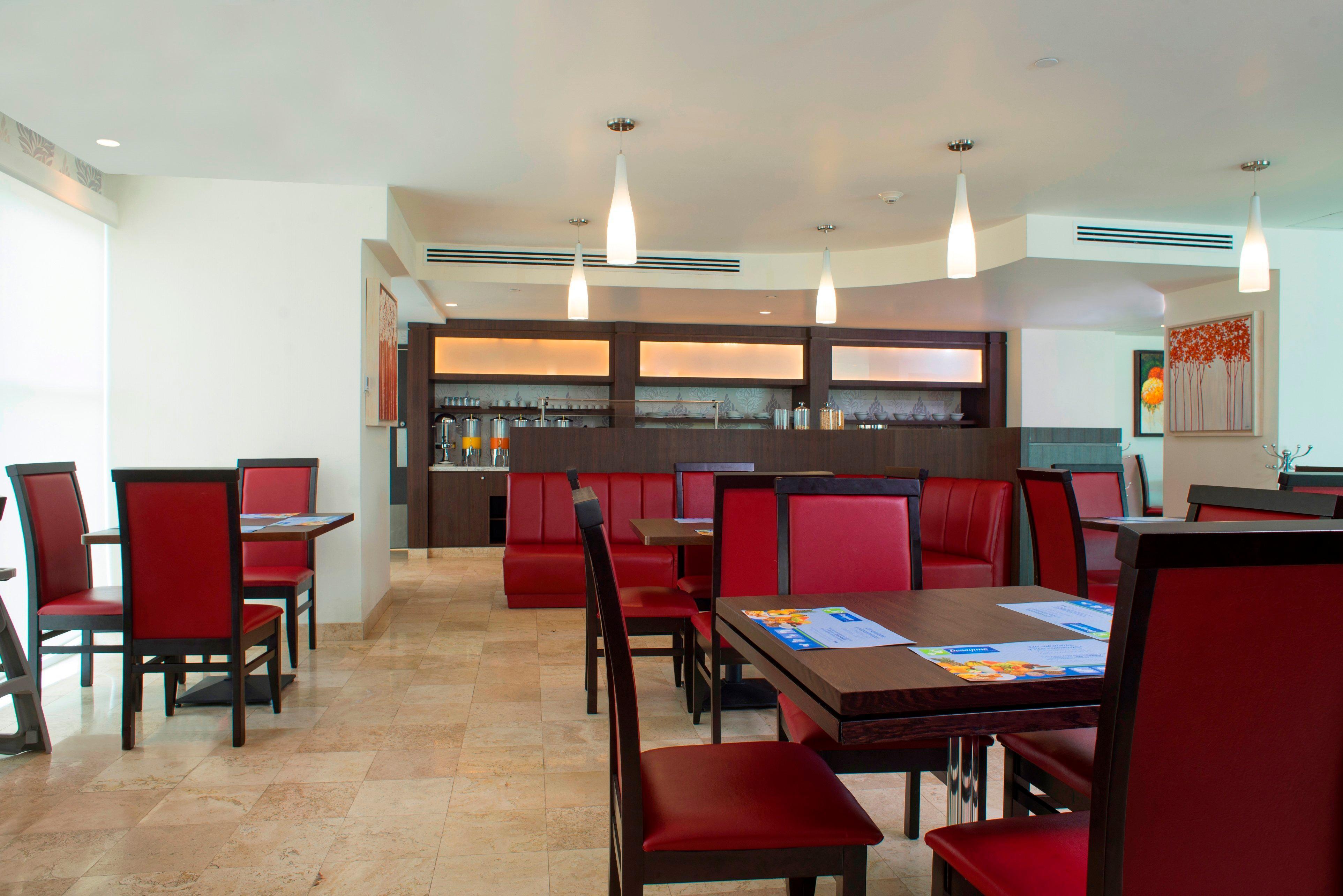 Holiday Inn Express & Suites Queretaro By Ihg Exteriör bild
