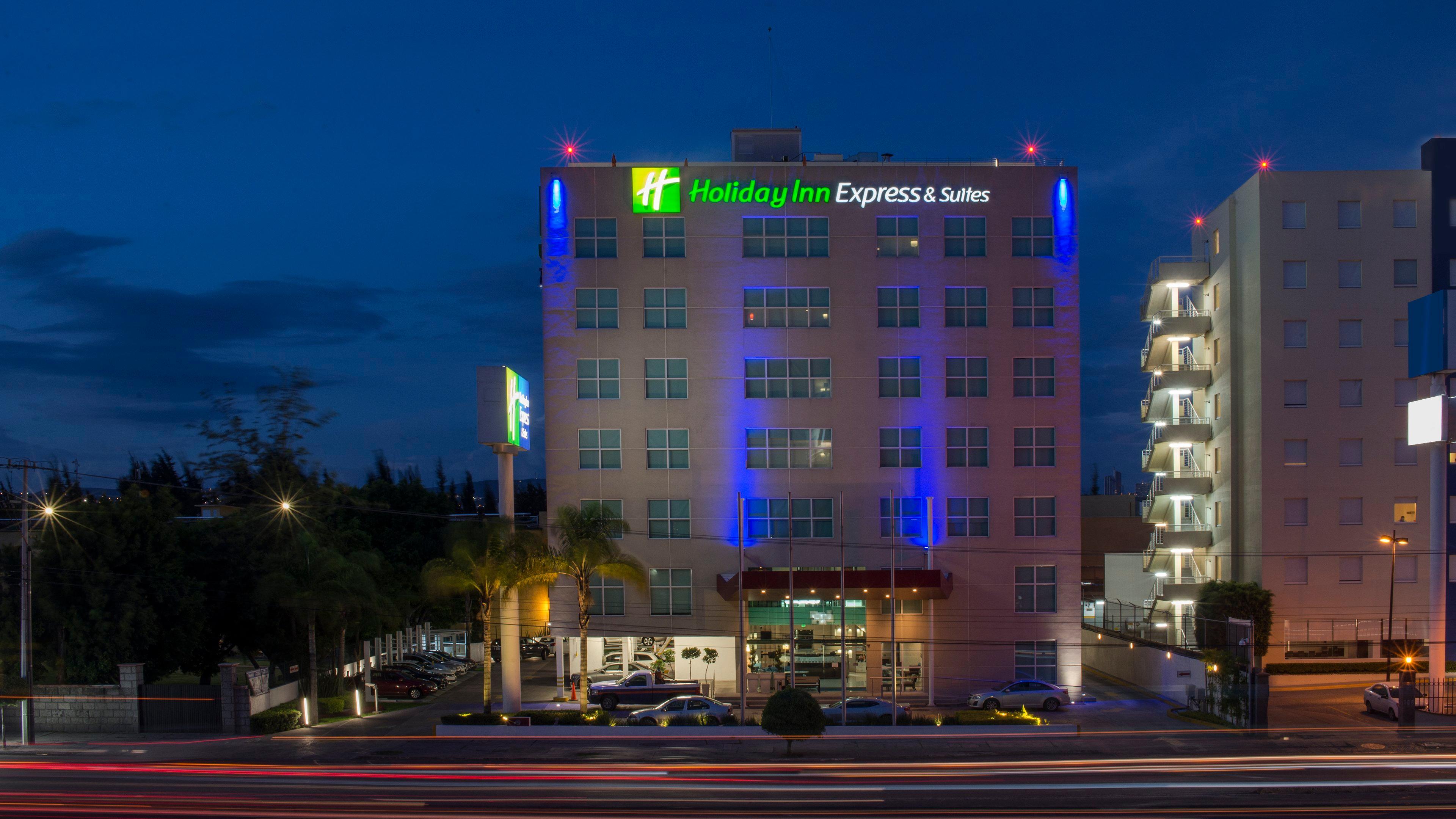 Holiday Inn Express & Suites Queretaro By Ihg Exteriör bild